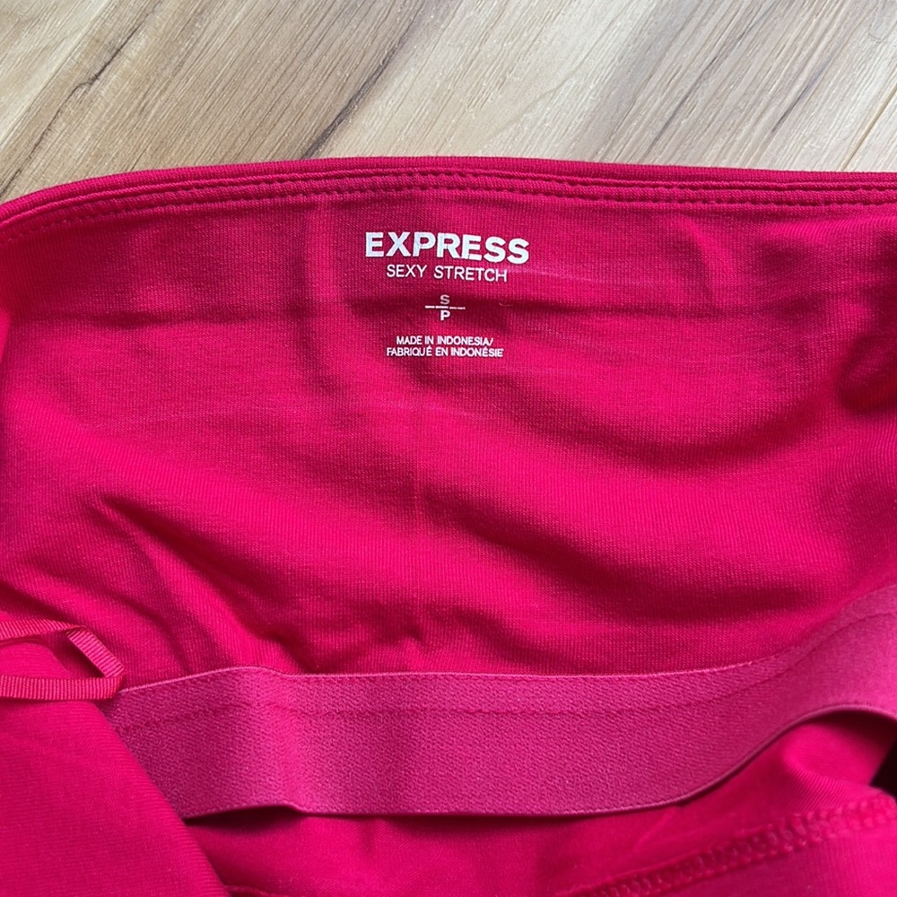 Express Bra Cami - Picture 3 of 4
